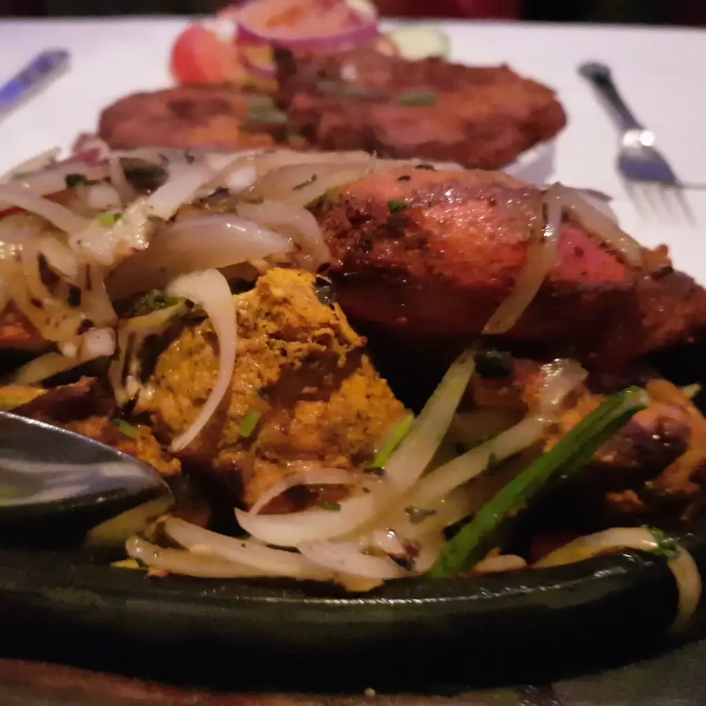 Sipson Tandoori Indian Restaurant_West Drayton_slider_image_2