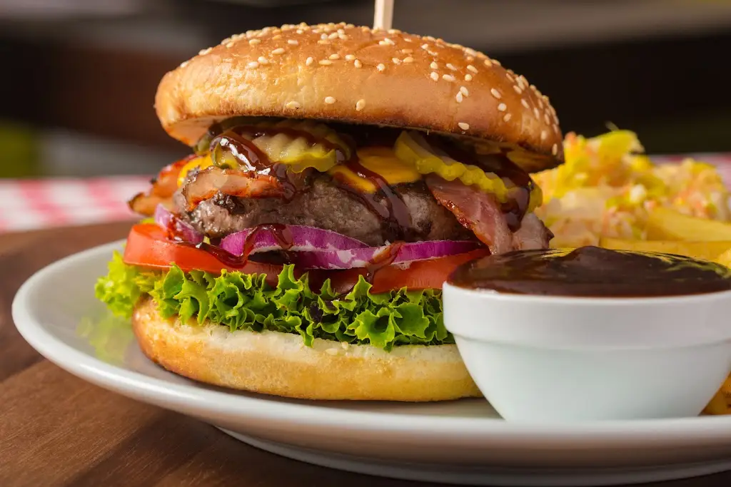 The COURTYARD_Weston Turville_slider_image_3