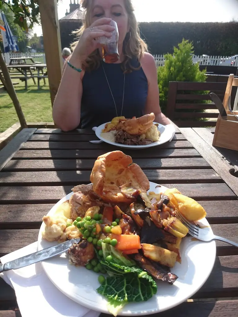 Menu_Chandos Arms_Weston Turville_immagine_2