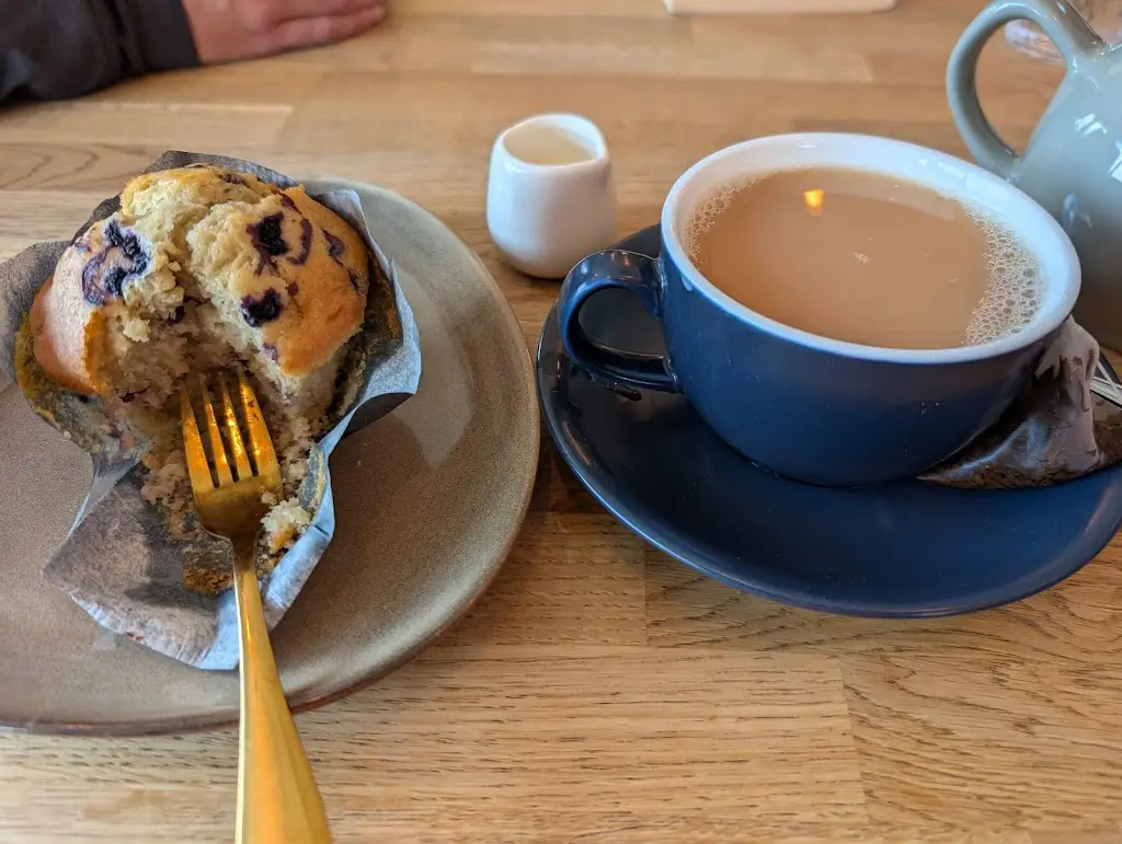 The Village Retreat Cafe_Weston Turville_slider_image_3