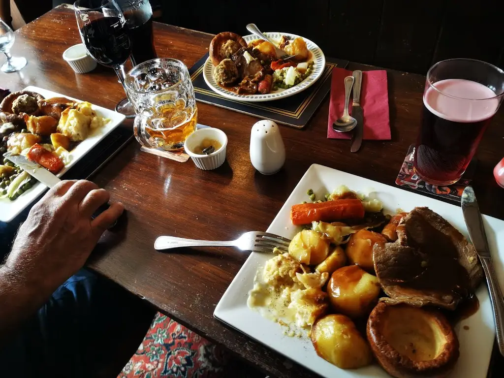 L J Heard_The Sedgemoor Inn_Westonzoyland_review