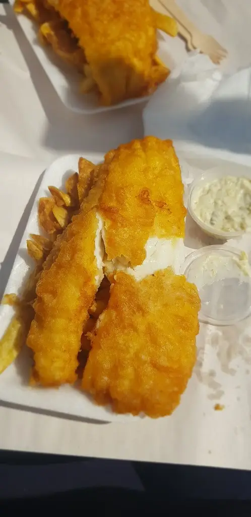 Jo Silverwood_Deep Blue Fish & Chips_Wetwang_review