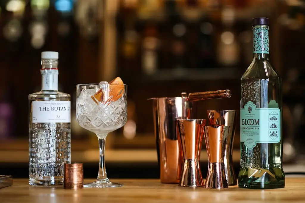 Fantails_Wetheral_slider_image_3