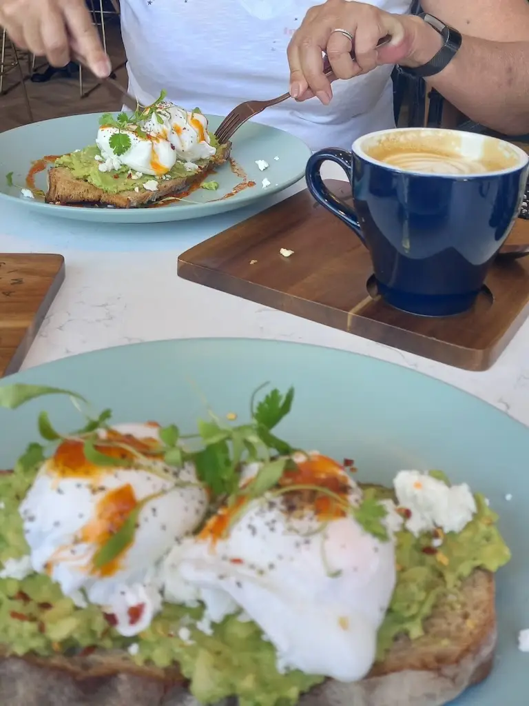 Menu_Deux Amis_Whalley_image_5