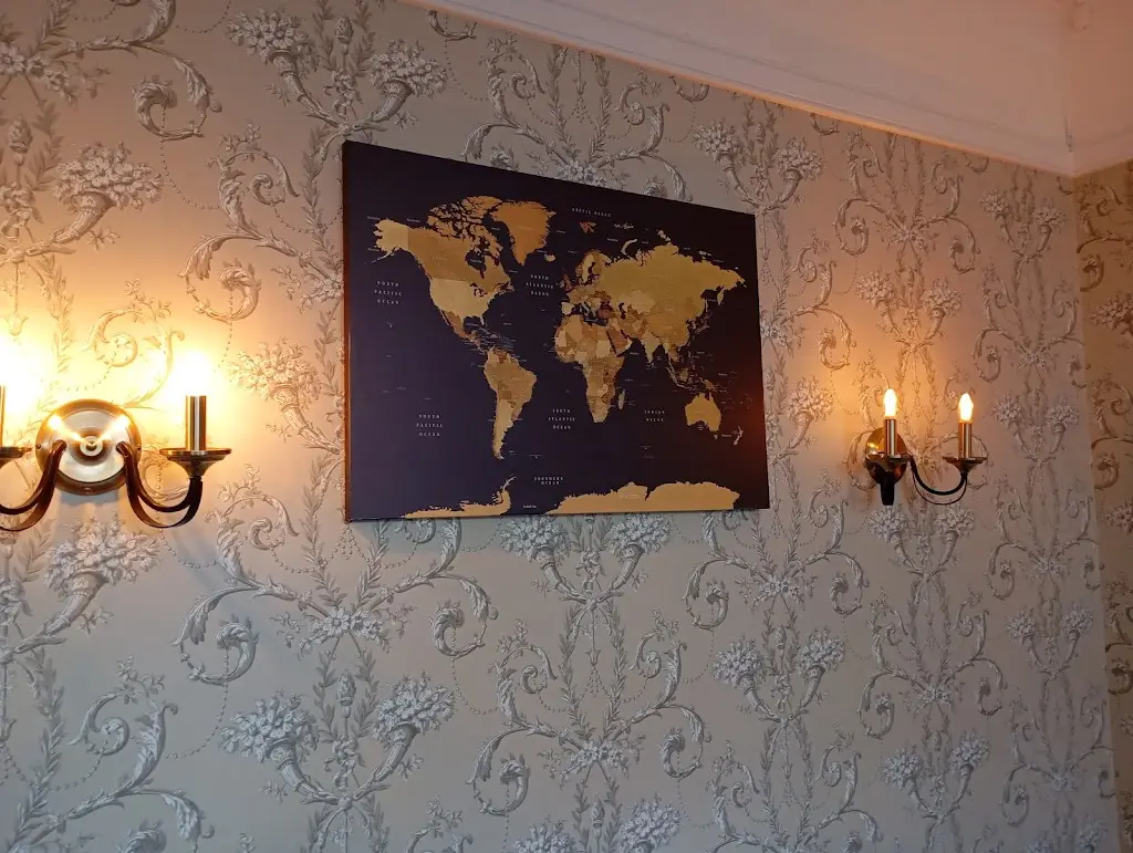 Rene Mccourt_ONYX public bar and restaurant_Weymouth_review