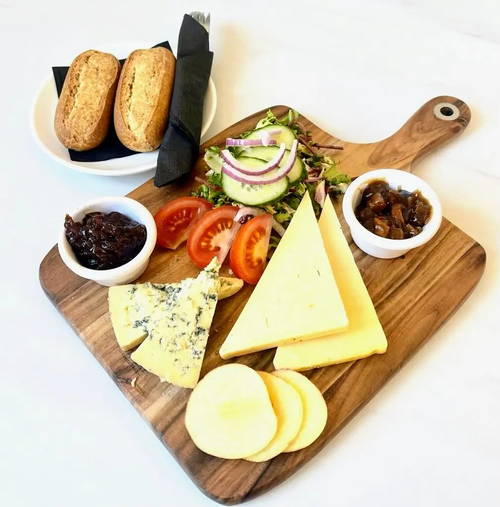 ONYX public bar and restaurant_Weymouth_slider_image_2