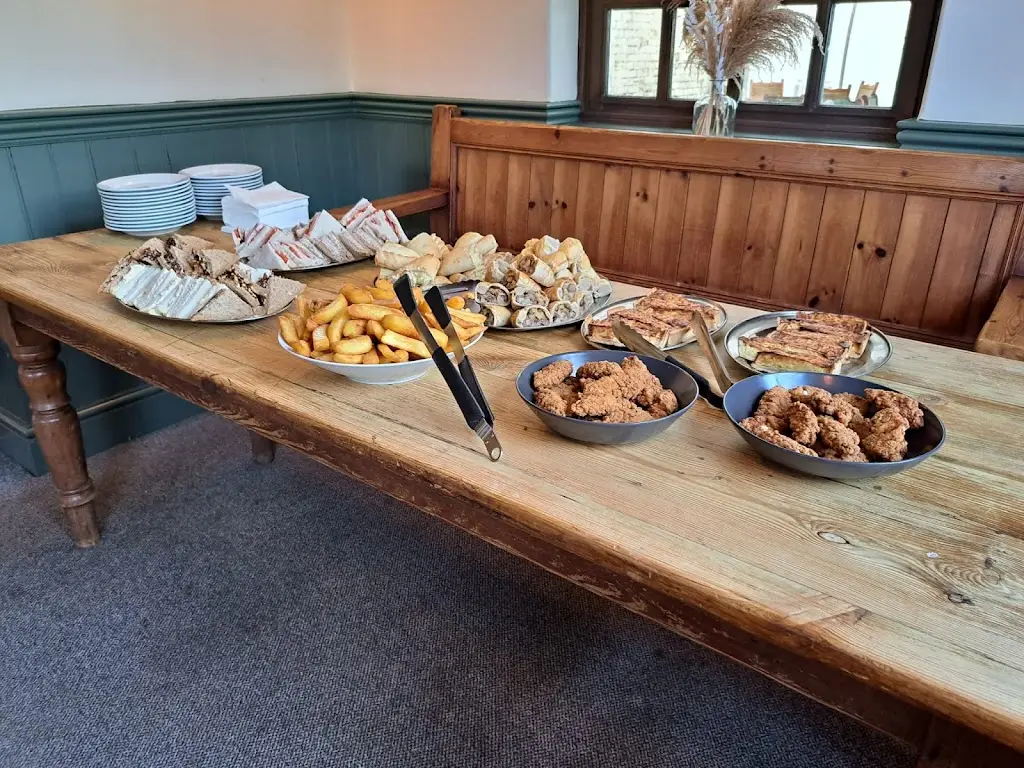 dm robson_The Thirsty Farmer_Whimple_recensione