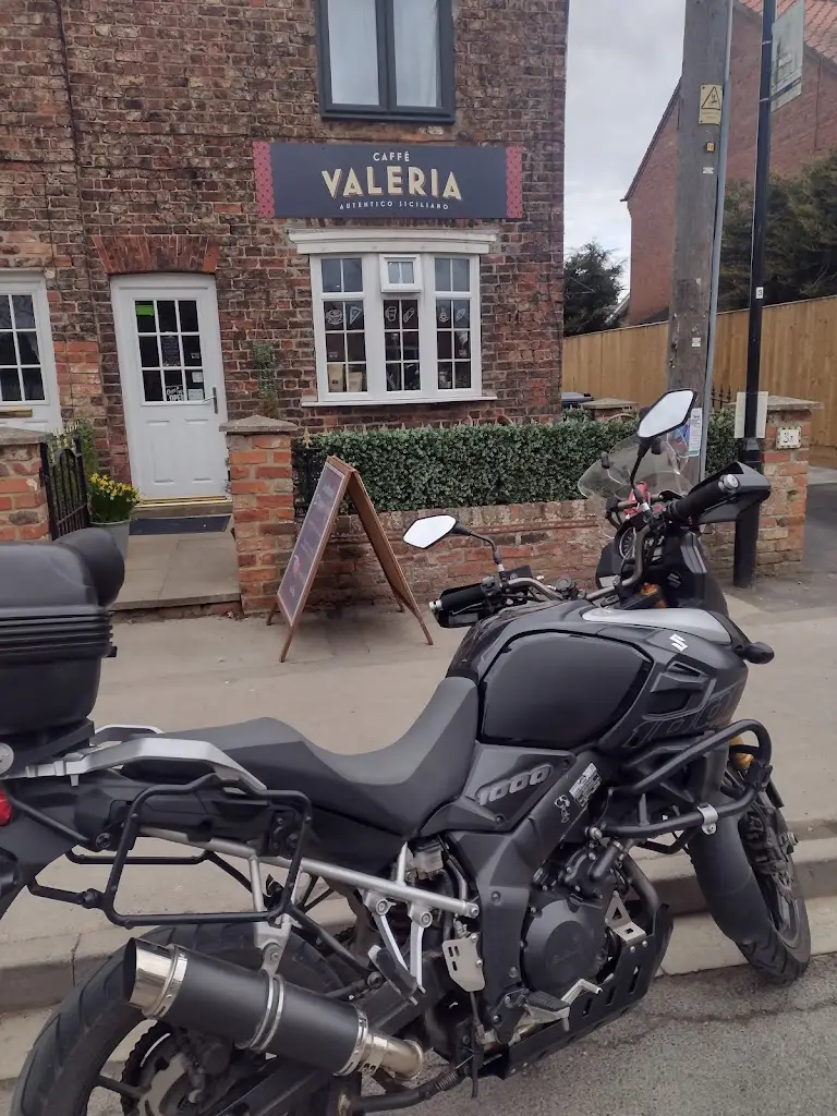 D P_Caffé Valeria Wheldrake_Wheldrake_review