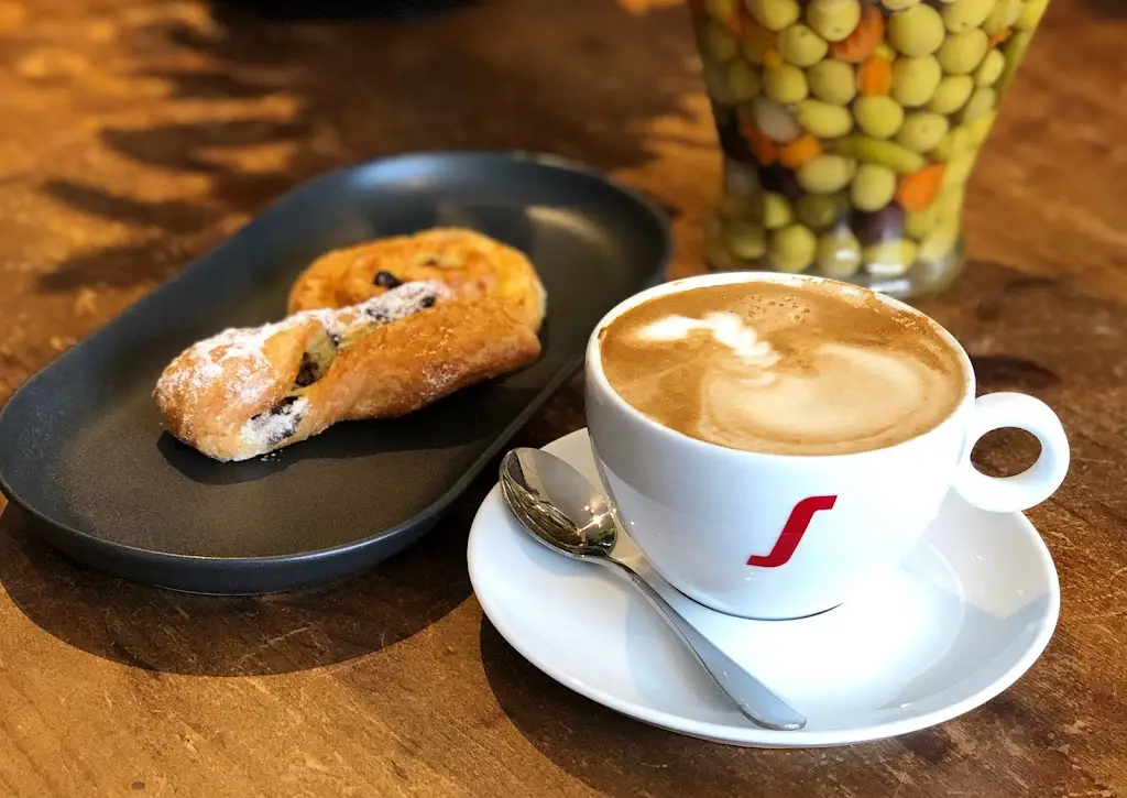 Caffé Valeria Wheldrake_Wheldrake_slider_image_2