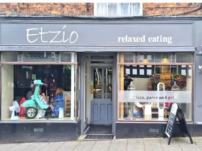 Etzio_Whitchurch_slider_image_1