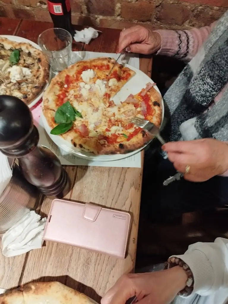Akis P_Franco Manca Belsize Park_Belsize Park_review