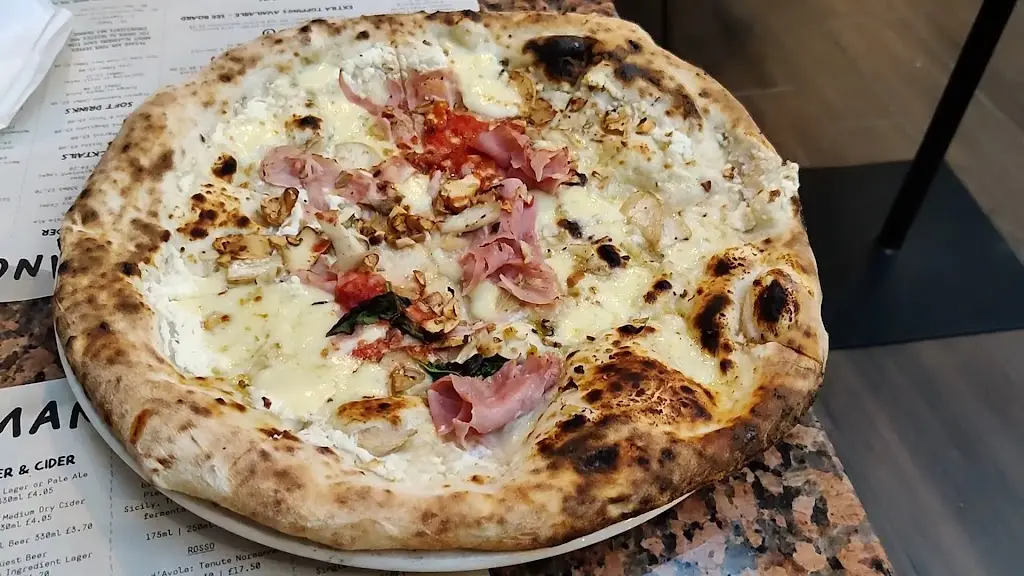Franco Manca Belsize Park_Belsize Park_slider_image_2
