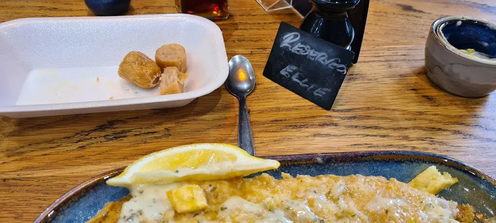 Menu_Frydays Cod & Cake_Whaley Bridge_image_5