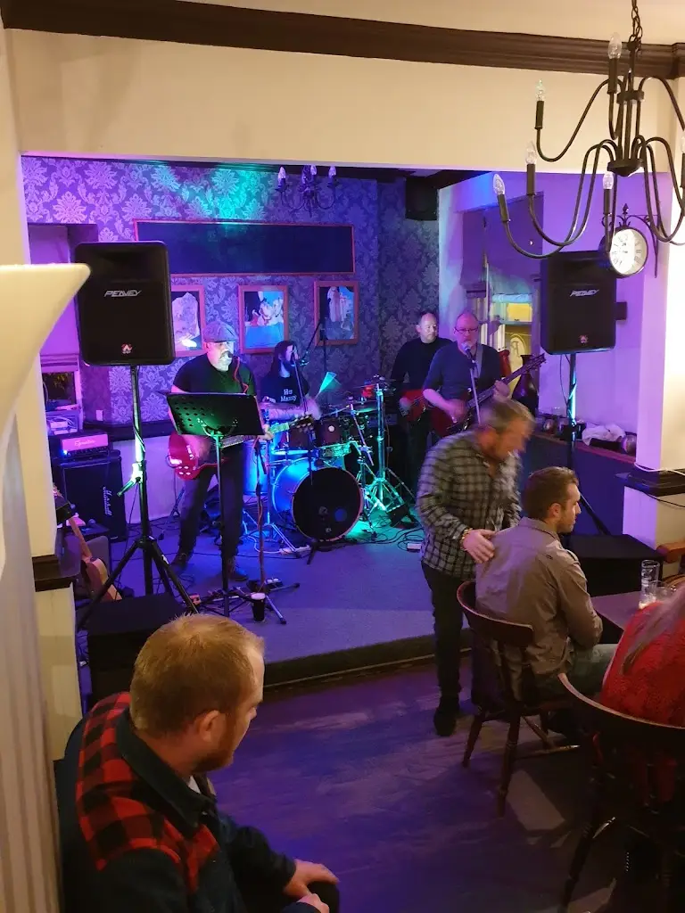 The Railway_Whaley Bridge_slider_image_3