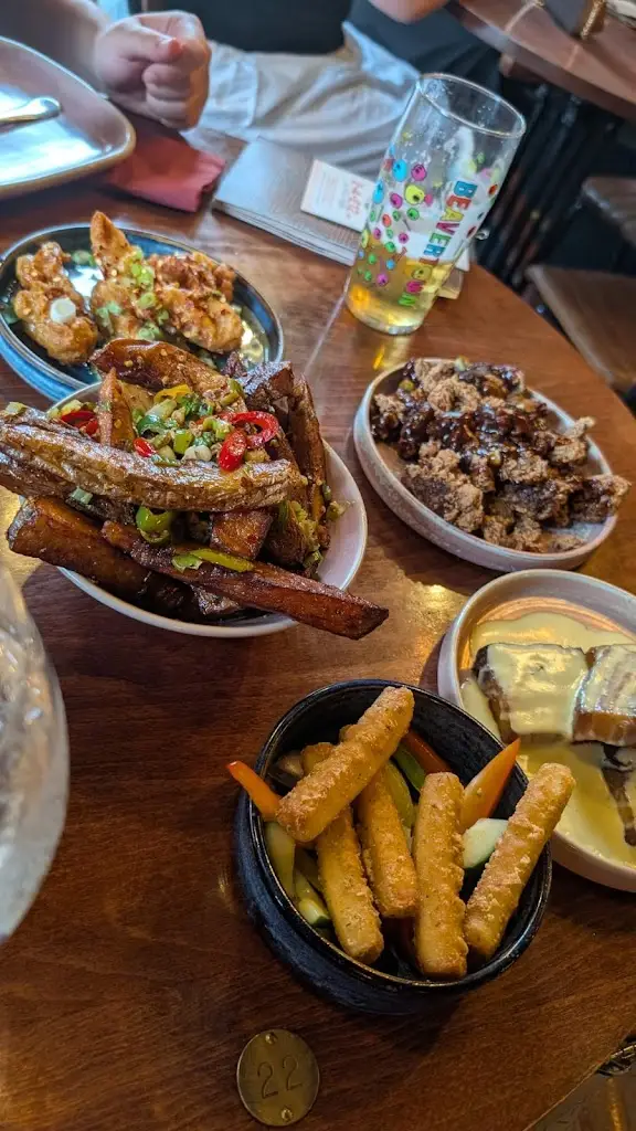 Christopher Ferguson_Fox & Finch_Whitley Bay_review