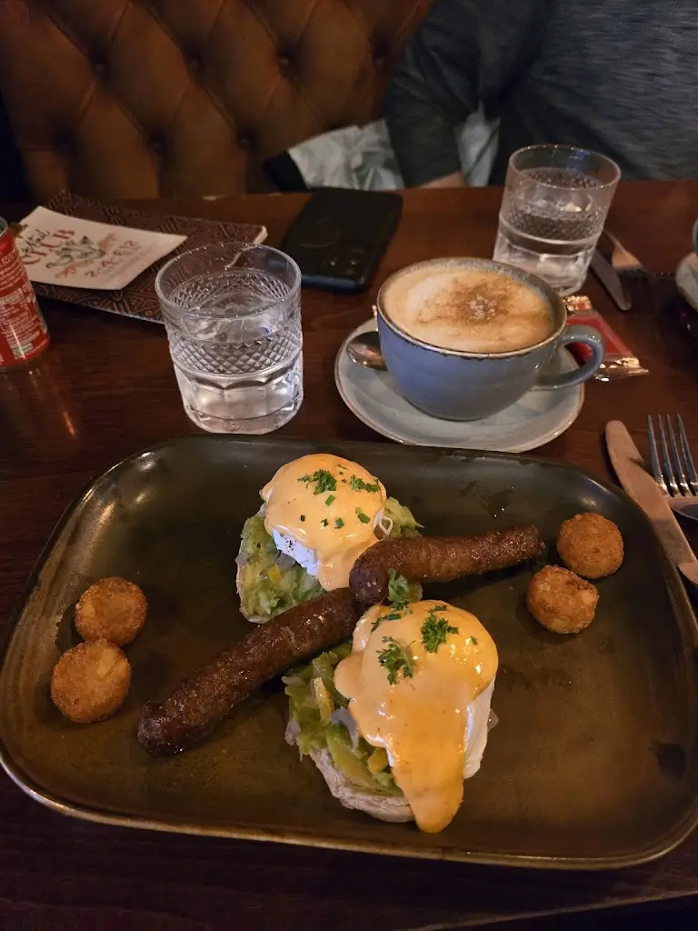 Fox & Finch_Whitley Bay_slider_image_2