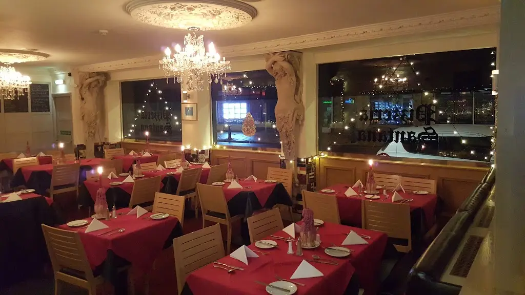 Oli & Joe's Whickham_Whickham_slider_image_1