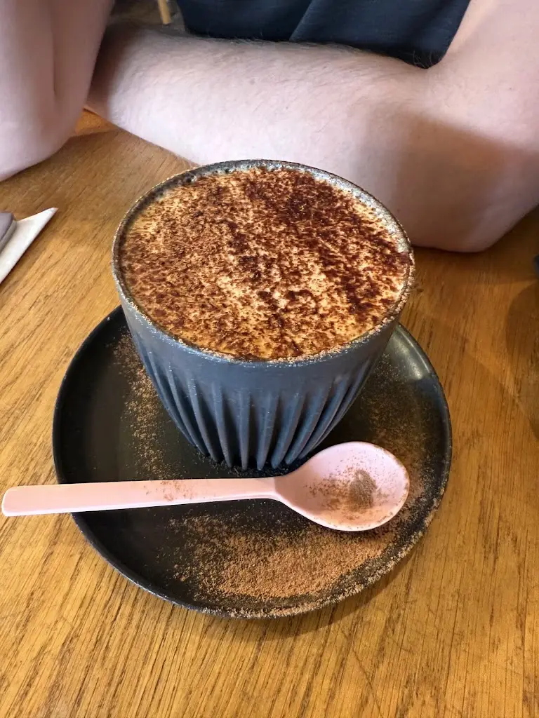 Nia Glesni Williams_Farm & Harper_Whitstable_review