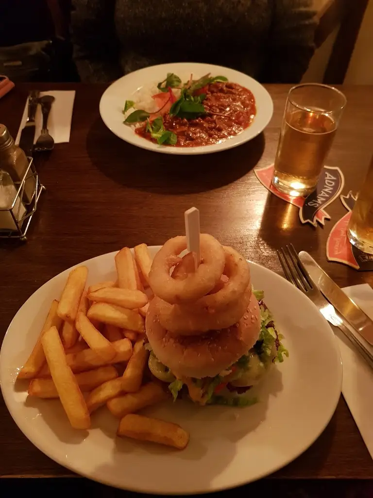 Menu_The Bees In The Wall_Whittlesford_image_3