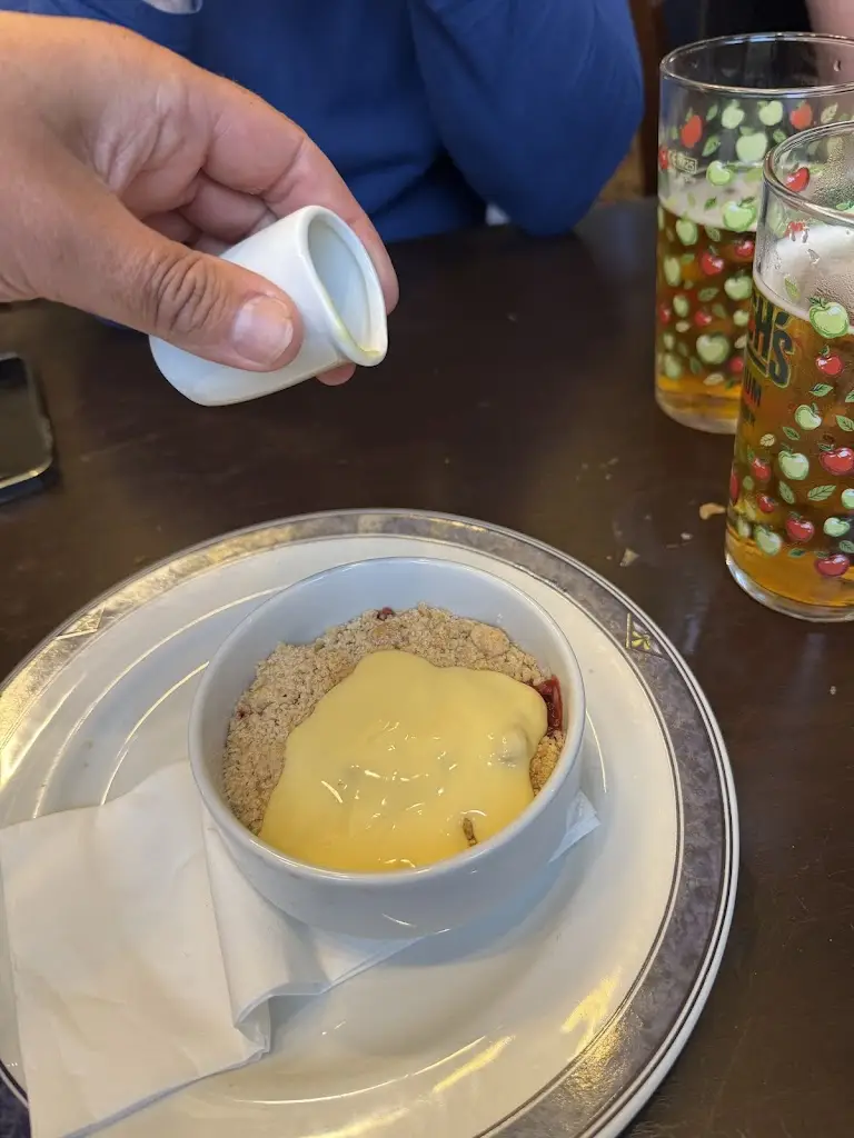 richard frankham_Riverhouse_Wick_review