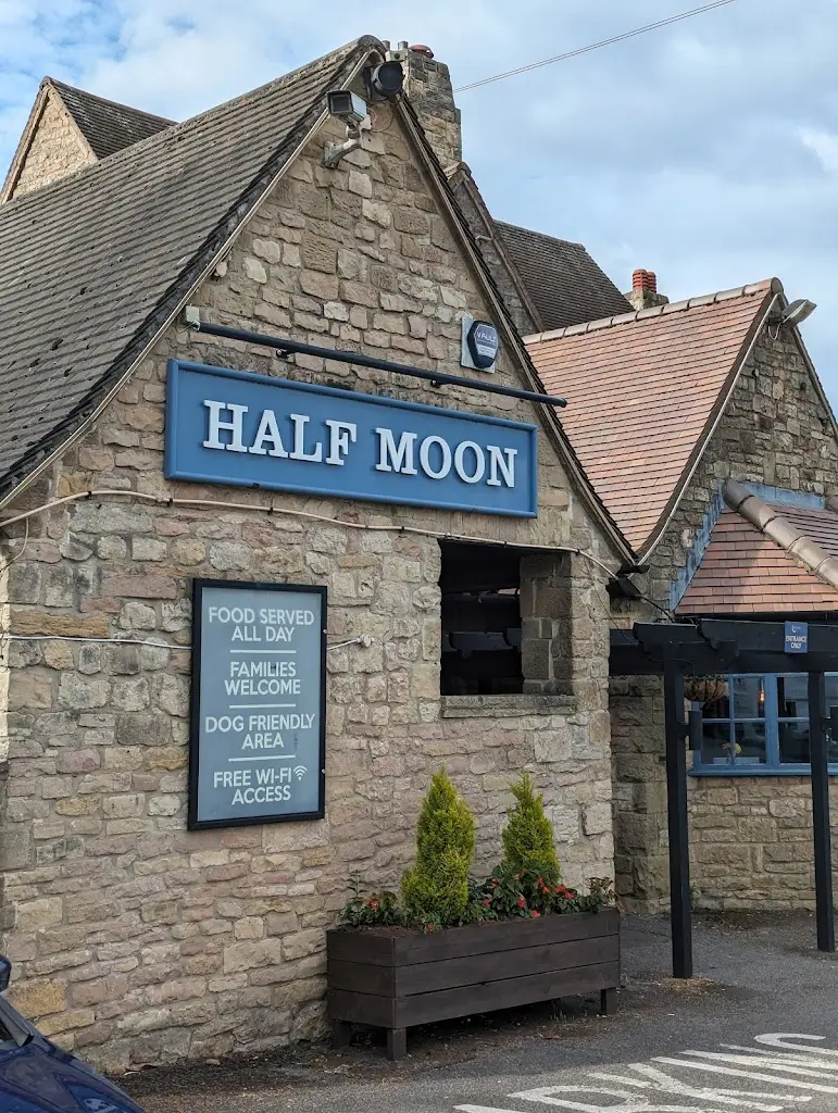 Half Moon restaurant in Whitwell