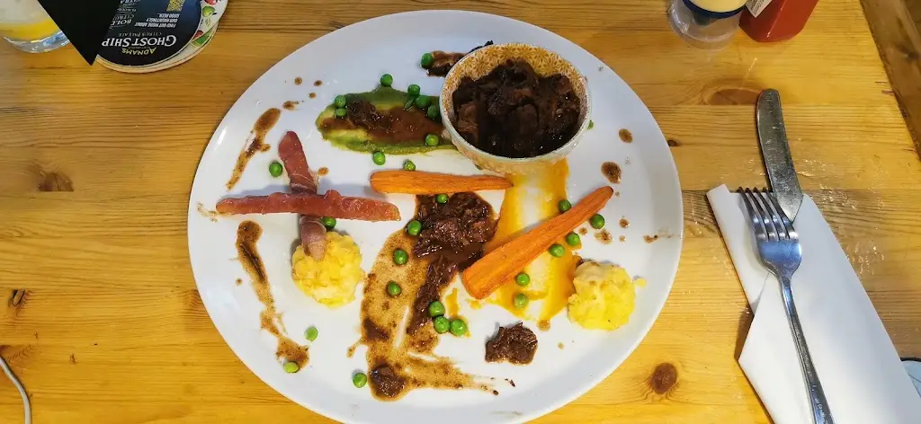 Menu_White Horse Inn_Whitwell_image_7