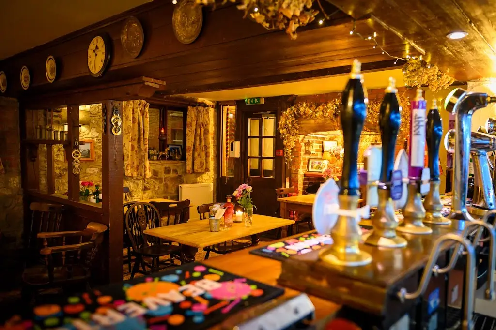 White Horse Inn_Whitwell_slider_image_1