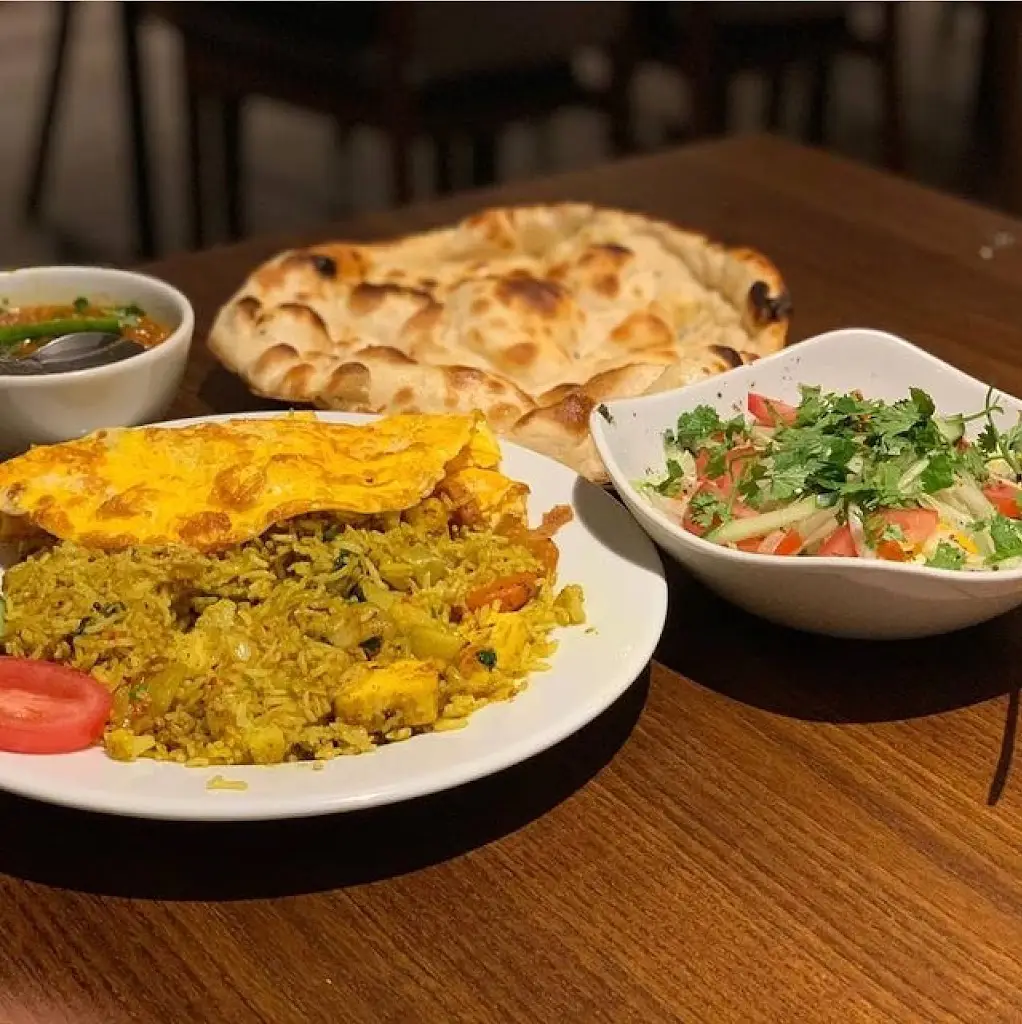 Ashoka_Whitworth_slider_image_3