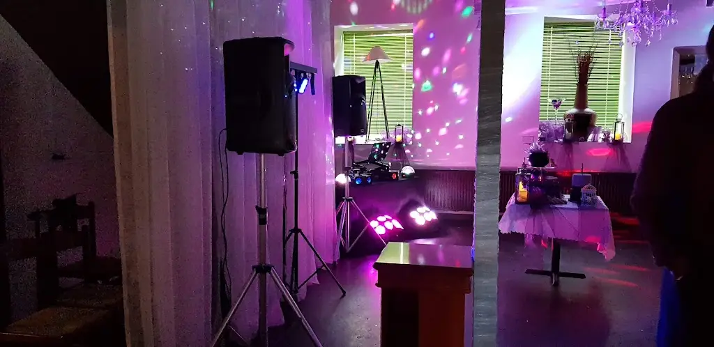 Ian Oogly_Berni Inn_Whitworth_review