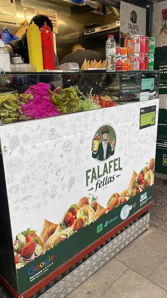 Alexander Barnes_FalafelFellas_Belsize Park_review