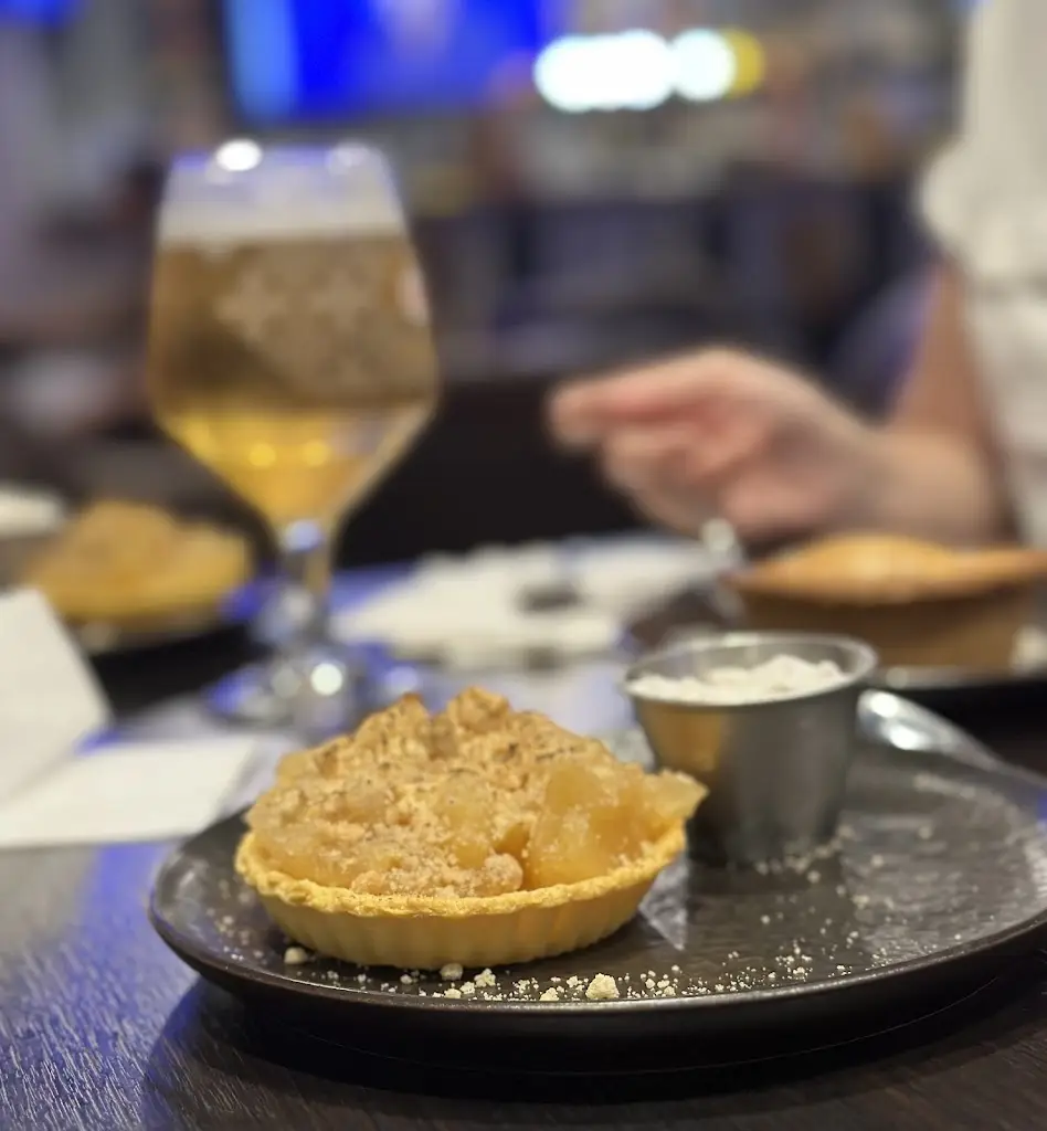 Blackbird Kitchen @ Gorilla_Whitworth_slider_image_3