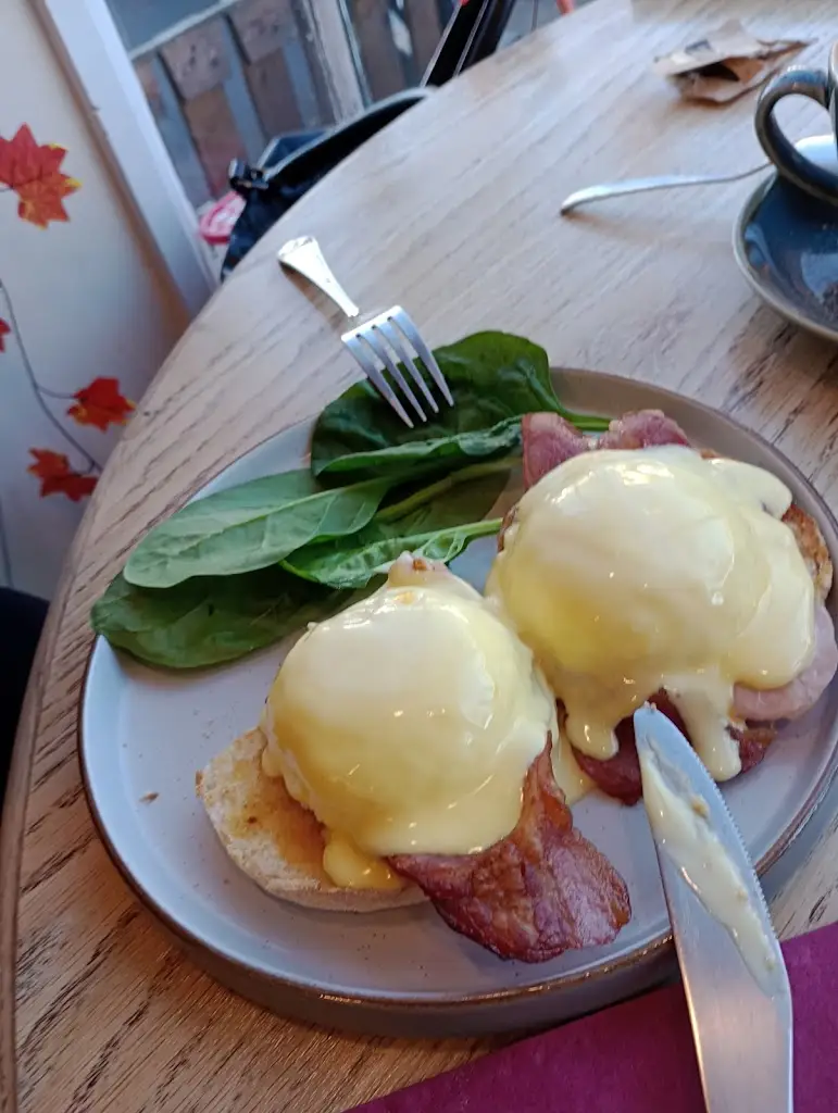 James Daldry_Wickwar Coffee Shop_Wickwar_review