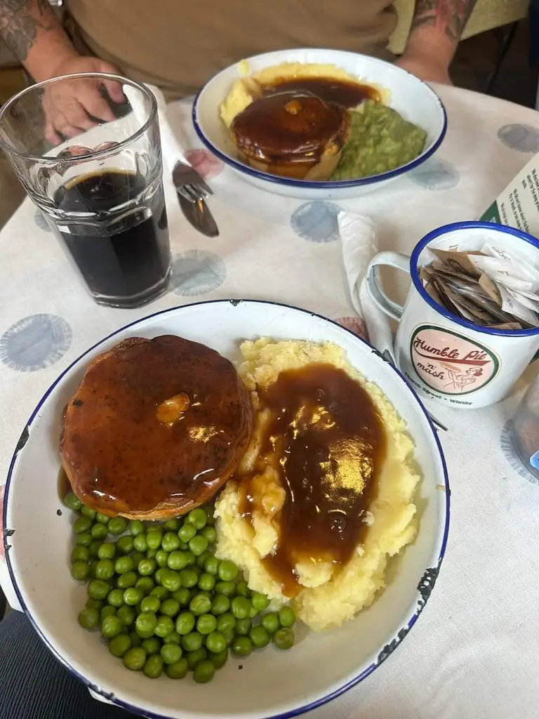 Menu_Humble Pie n Mash_Whitby_immagine_6