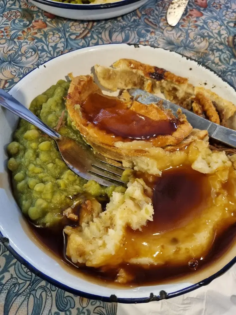 Menu_Humble Pie n Mash_Whitby_immagine_7