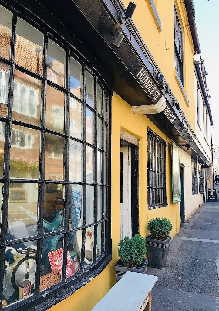 Louise King_Humble Pie n Mash_Whitby_recensione