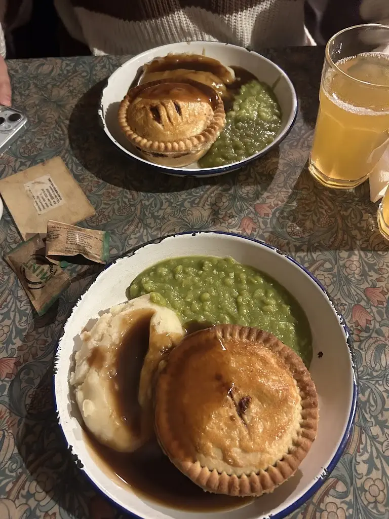 katie yule_Humble Pie n Mash_Whitby_recensione