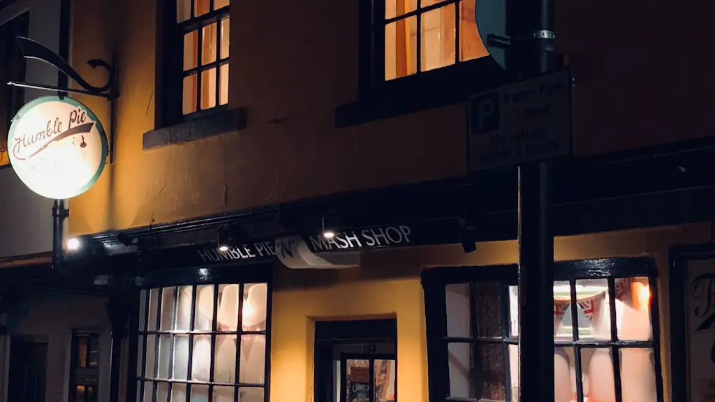 Humble Pie n Mash_Whitby_slider_image_1