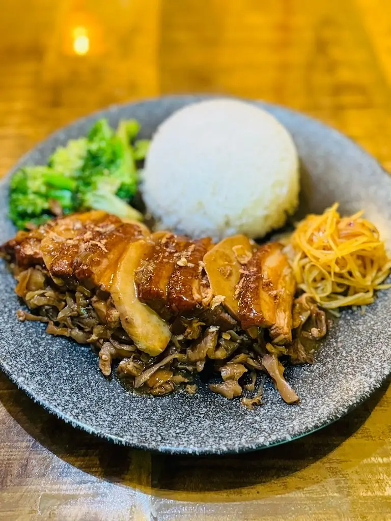 Xinxin_Belsize Park_slider_image_3