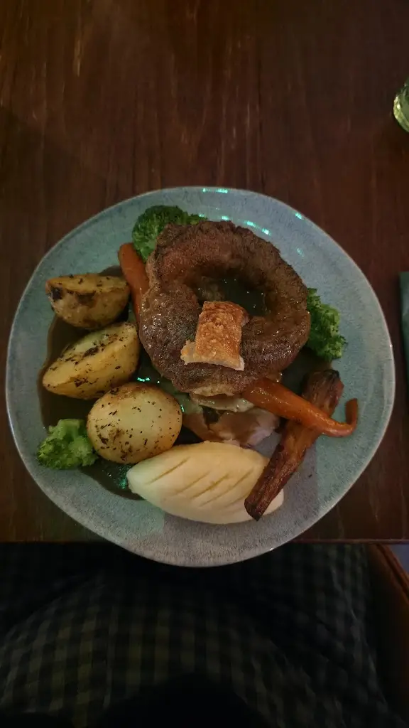 Eleanor Jones_The Vault, Whitby_Whitby_review