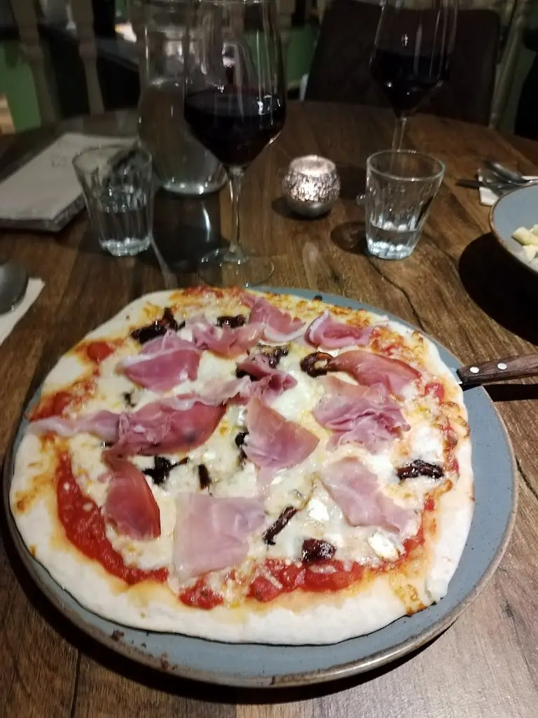 Enrique Recio_Cosa Nostra_Whitby_review