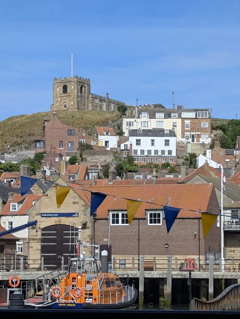 Jack Fannon_The Moon & Sixpence_Whitby_review