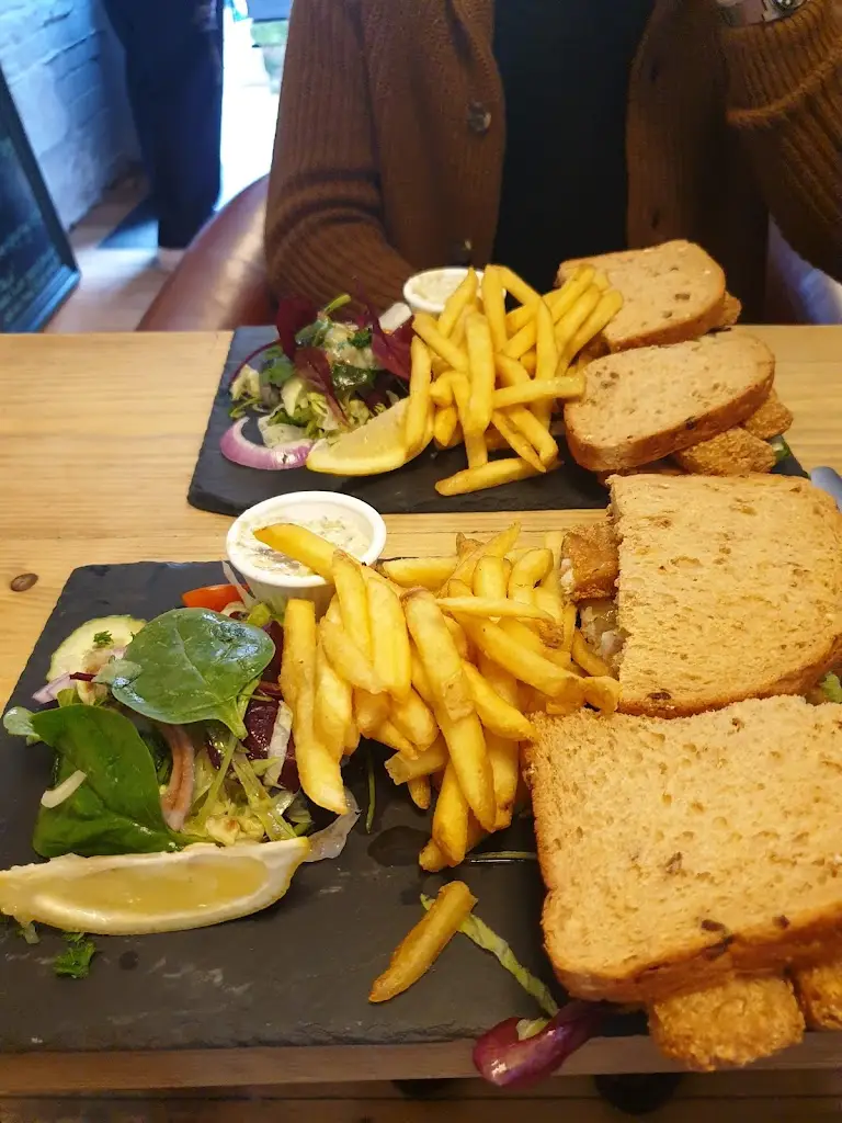 Menu_Sanders Yard Bistro_Whitby_image_7