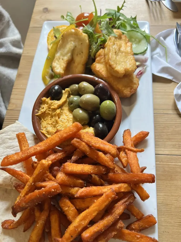 Menu_Sanders Yard Bistro_Whitby_image_9