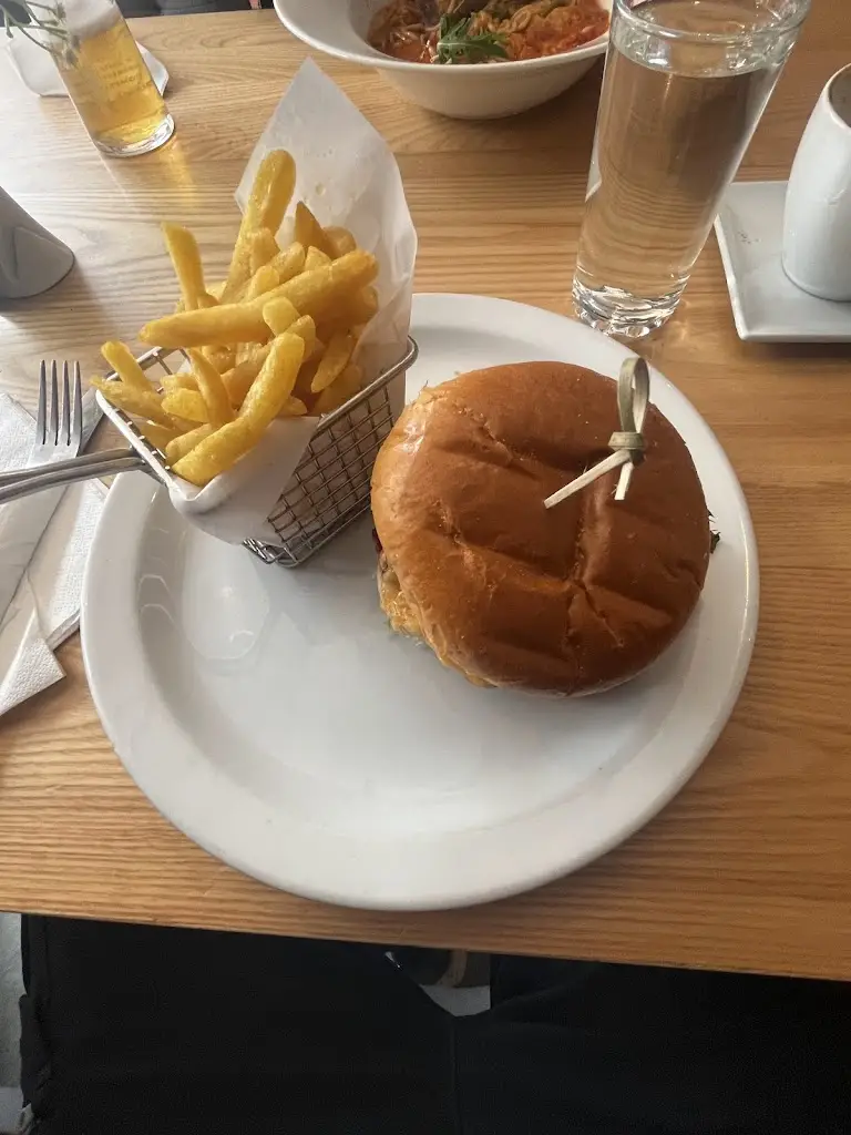 Menu_The Edge Restaurant_Whitby_image_7