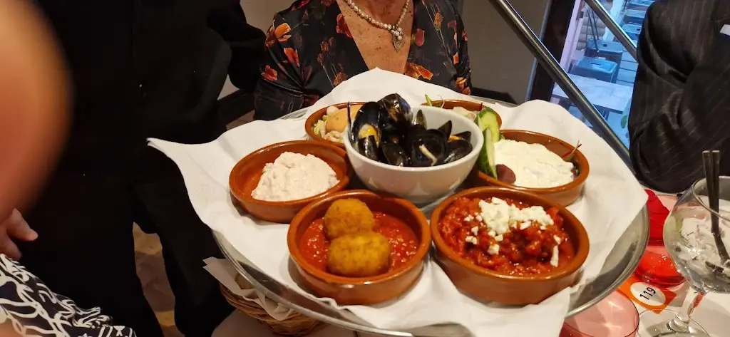 Menu_Prima Donnas_West Wickham_image_3