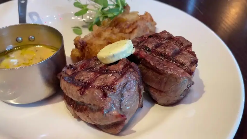 Adrian Burch_Miller & Carter Bromley_West Wickham_review