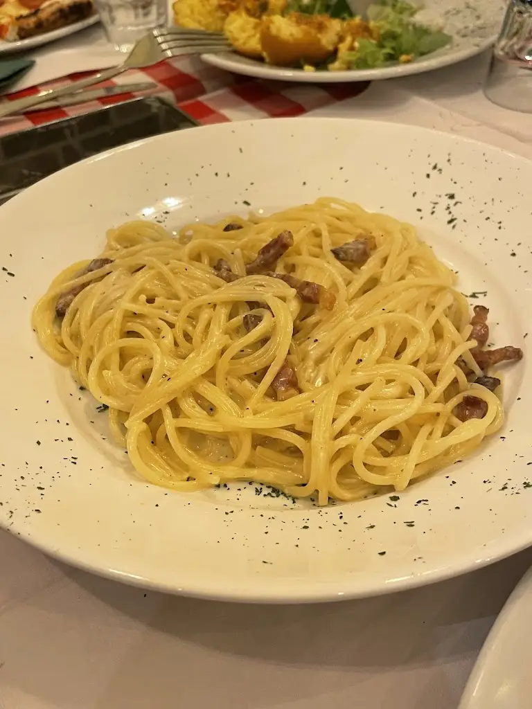 Brooke-Leigh Davis_La Terrazza - Shirley Pizzeria_West Wickham_review