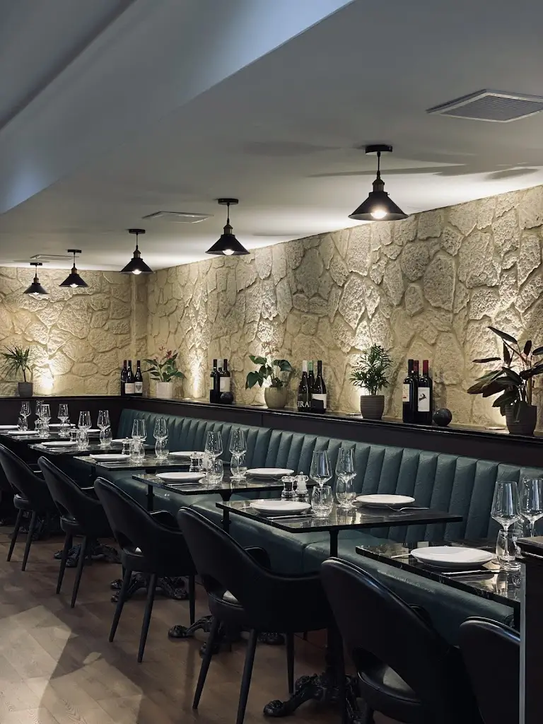 Geusi Greek Cuisine restaurant in West Wickham