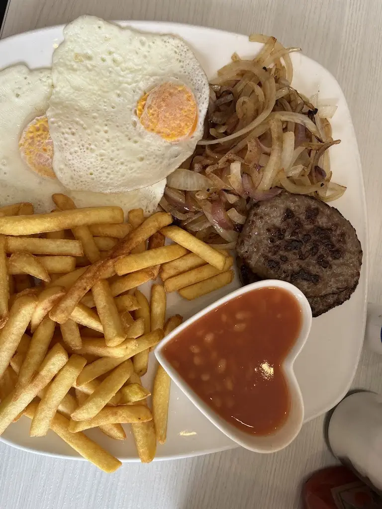 Coney's Cafe and Restaurant_West Wickham_slider_image_3