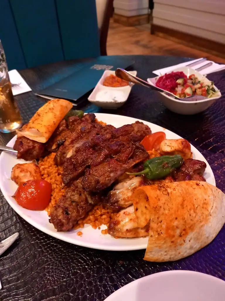 Pauline Brewer_Tugra Restaurant_West Wickham_review